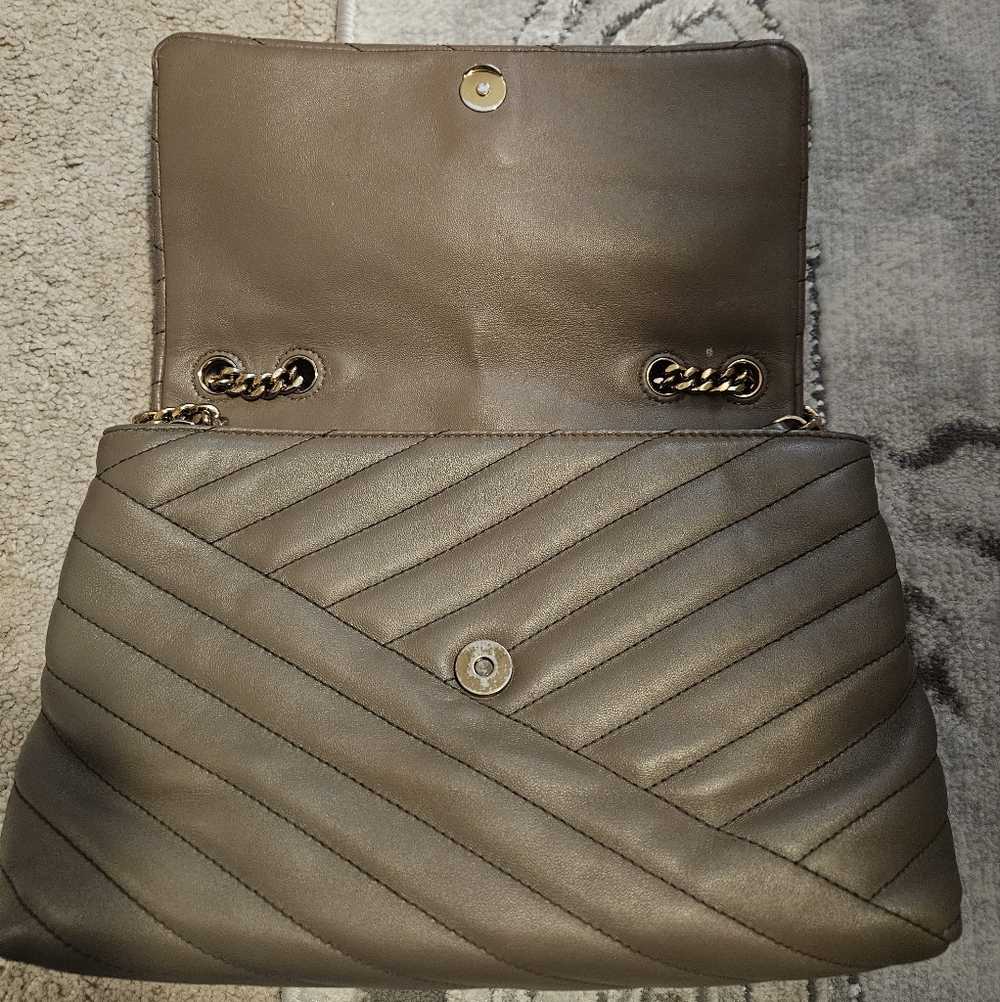 Tory Burch Kira Chevron Taupe Quilted Shoulder Crossbody Bag - Picture 5 of 8